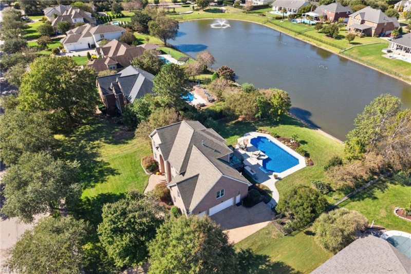 Photo 6 of 44 residential for sale in Virginia Beach virginia