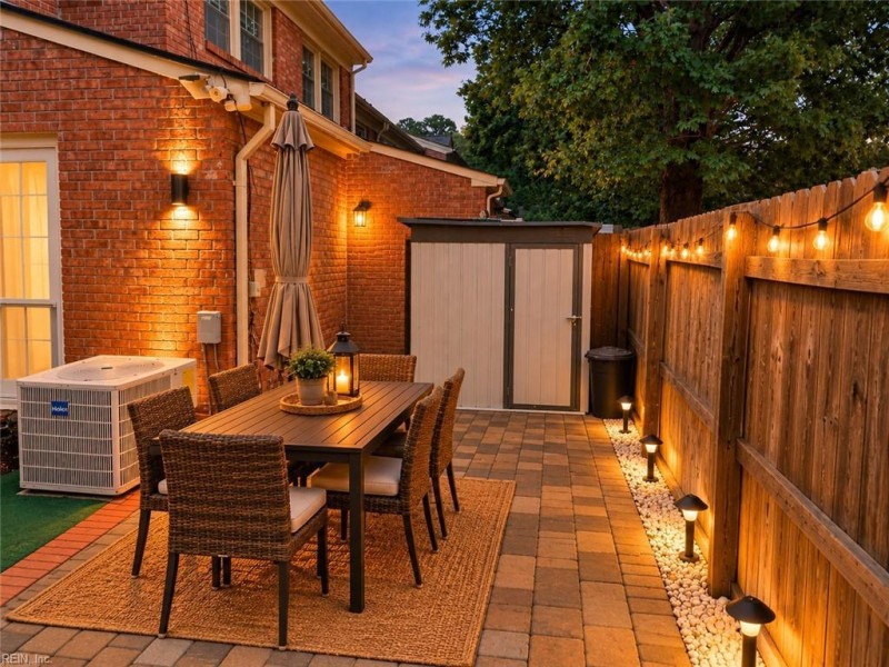 Photo 12 of 33 residential for sale in Newport News virginia