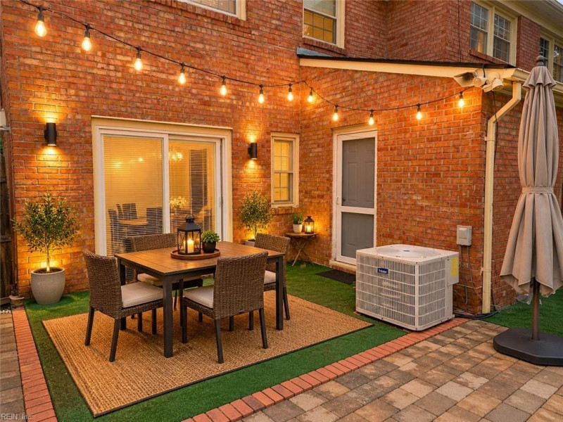 Photo 16 of 33 residential for sale in Newport News virginia