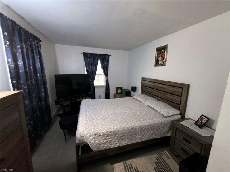 Photo 29 of 33 residential for sale in Newport News virginia