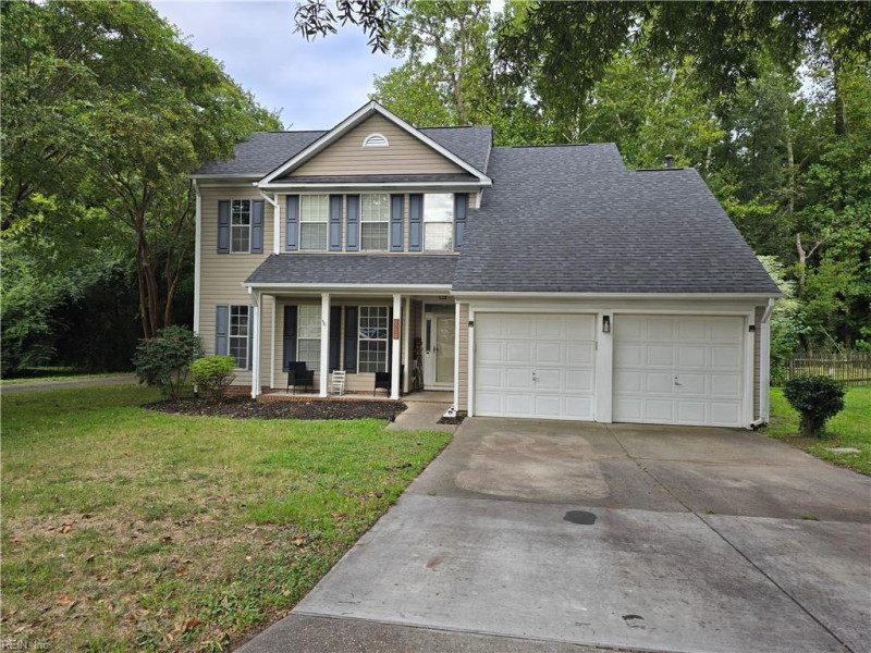 Photo 2 of 14 residential for sale in Suffolk virginia