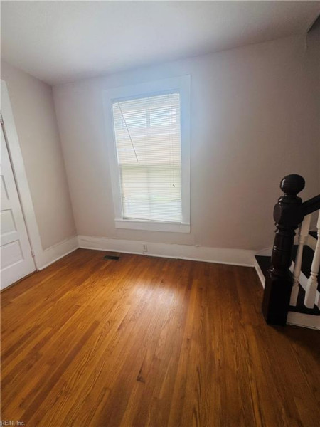 Photo 10 of 17 residential for sale in Southampton County virginia