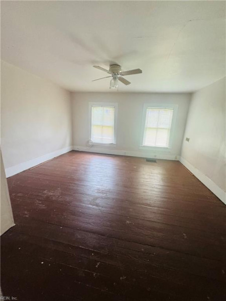 Photo 14 of 17 residential for sale in Southampton County virginia