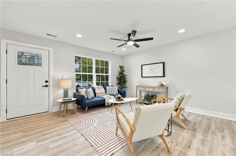 Photo 6 of 49 residential for sale in Chesapeake virginia Photo 6 of 49 residential for sale in Chesapeake virginia