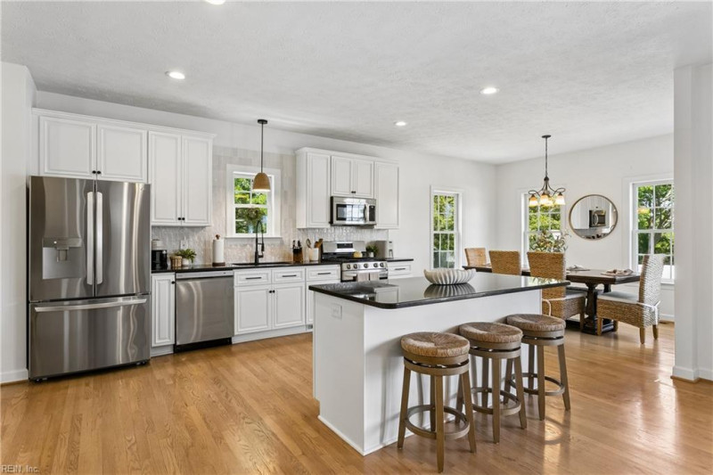 Photo 12 of 41 residential for sale in Poquoson virginia Photo 12 of 41 residential for sale in Poquoson virginia