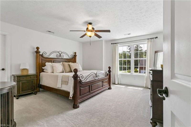 Photo 28 of 41 residential for sale in Poquoson virginia Photo 28 of 41 residential for sale in Poquoson virginia