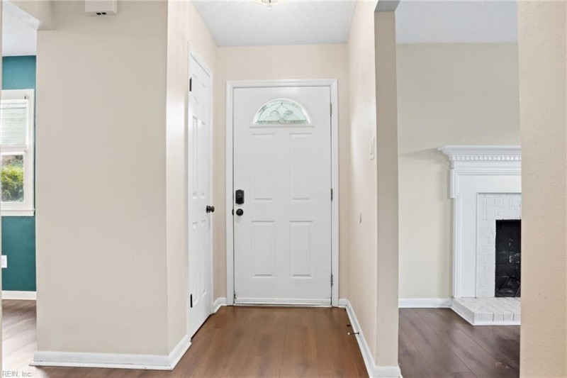 Photo 3 of 29 residential for sale in Virginia Beach virginia Photo 3 of 29 residential for sale in Virginia Beach virginia