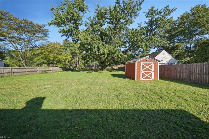Photo 27 of 30 residential for sale in Portsmouth virginia Photo 27 of 30 residential for sale in Portsmouth virginia
