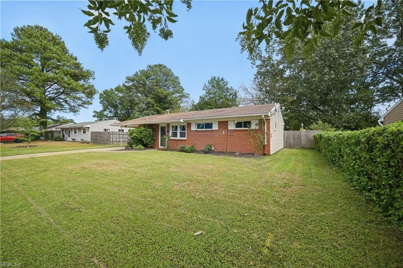 Photo 3 of 19 residential for sale in Virginia Beach virginia Photo 3 of 19 residential for sale in Virginia Beach virginia