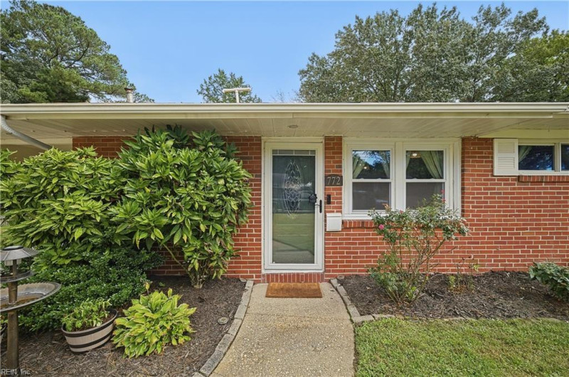 Photo 4 of 19 residential for sale in Virginia Beach virginia Photo 4 of 19 residential for sale in Virginia Beach virginia