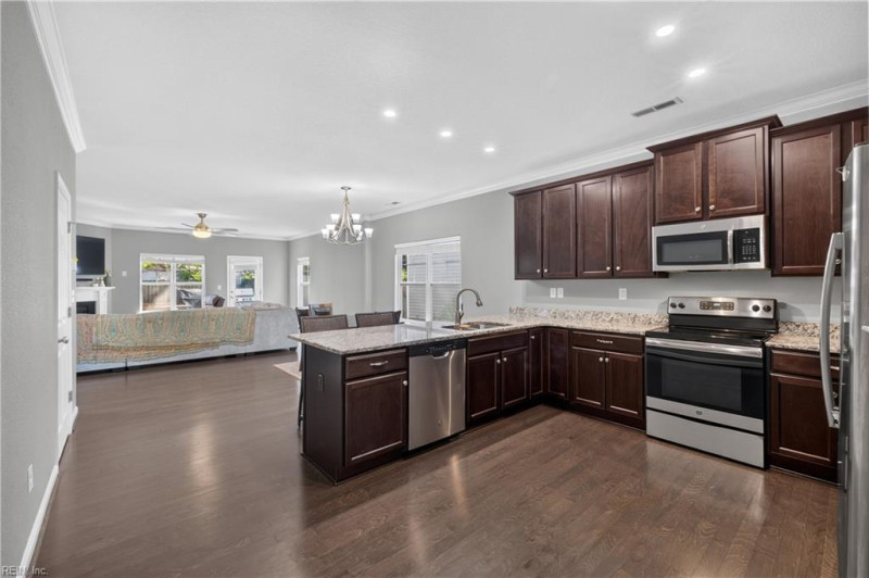 Photo 10 of 30 residential for sale in Virginia Beach virginia