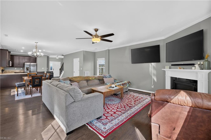 Photo 5 of 30 residential for sale in Virginia Beach virginia