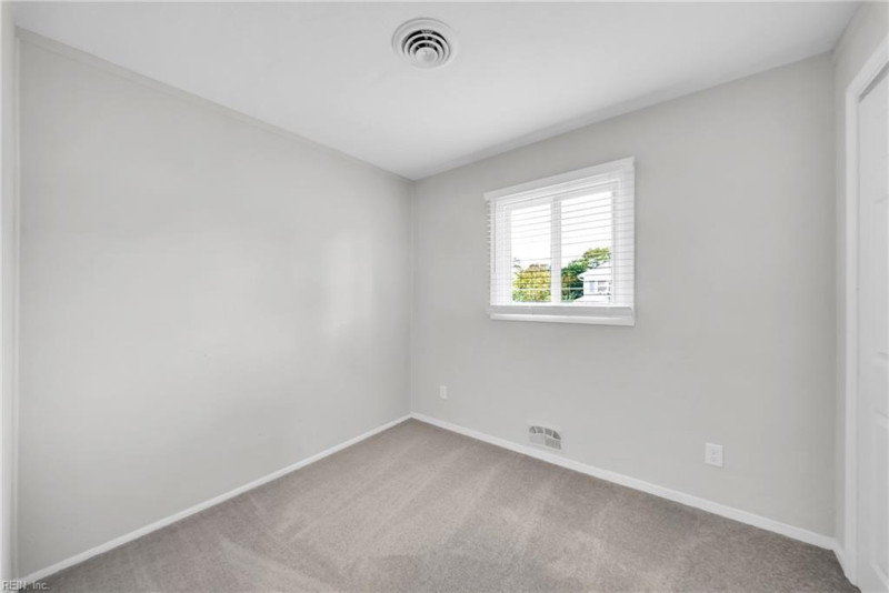 Photo 33 of 46 residential for sale in Norfolk virginia Photo 33 of 46 residential for sale in Norfolk virginia