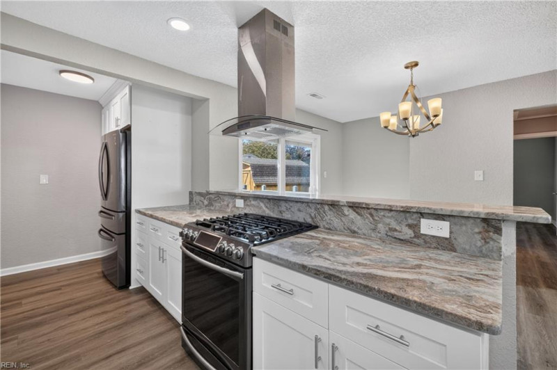 Photo 5 of 29 residential for sale in Norfolk virginia