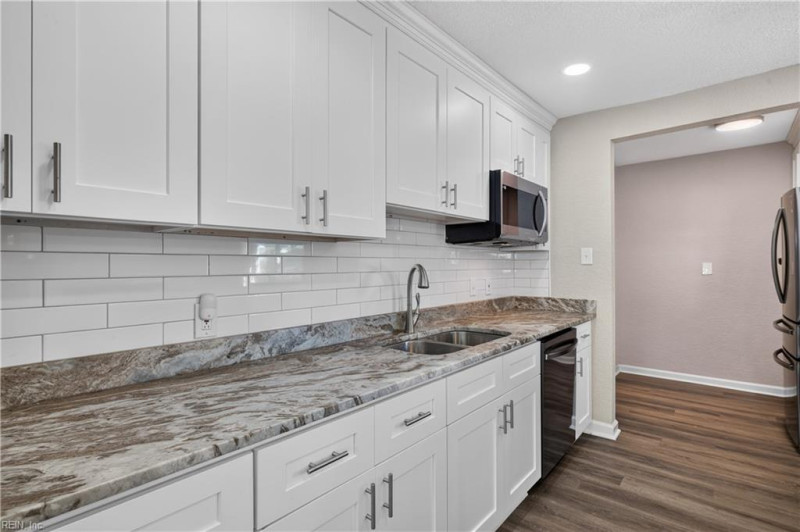 Photo 6 of 29 residential for sale in Norfolk virginia