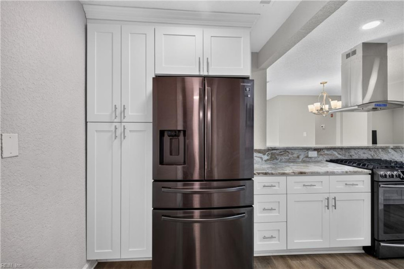 Photo 8 of 29 residential for sale in Norfolk virginia