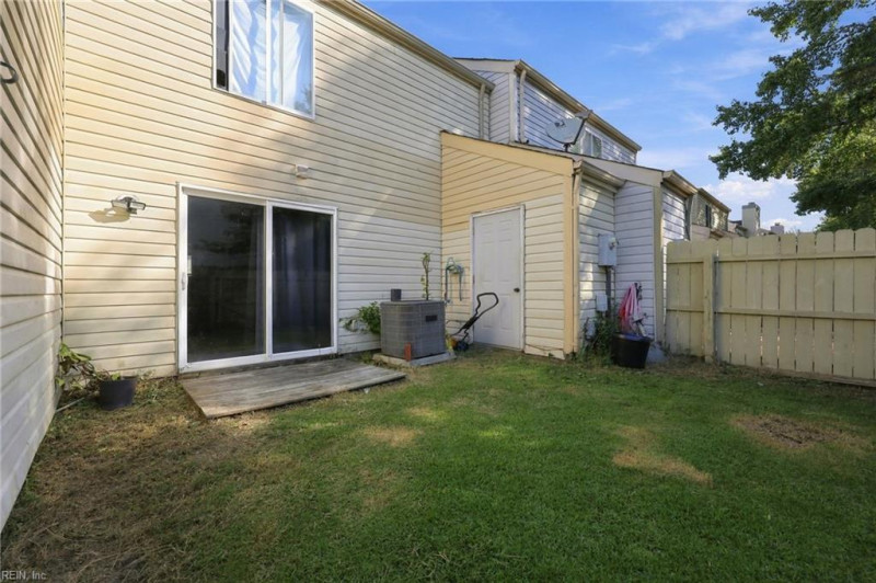Photo 25 of 31 residential for sale in Hampton virginia