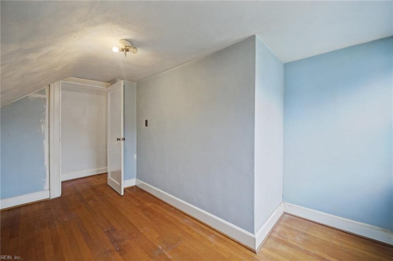Photo 21 of 39 residential for sale in Virginia Beach virginia