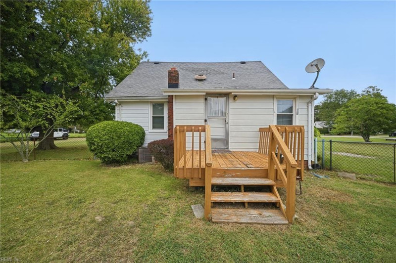 Photo 28 of 39 residential for sale in Virginia Beach virginia