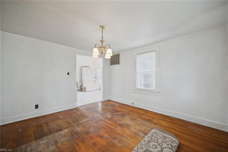 Photo 9 of 39 residential for sale in Virginia Beach virginia