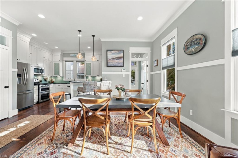 Photo 10 of 42 residential for sale in Norfolk virginia