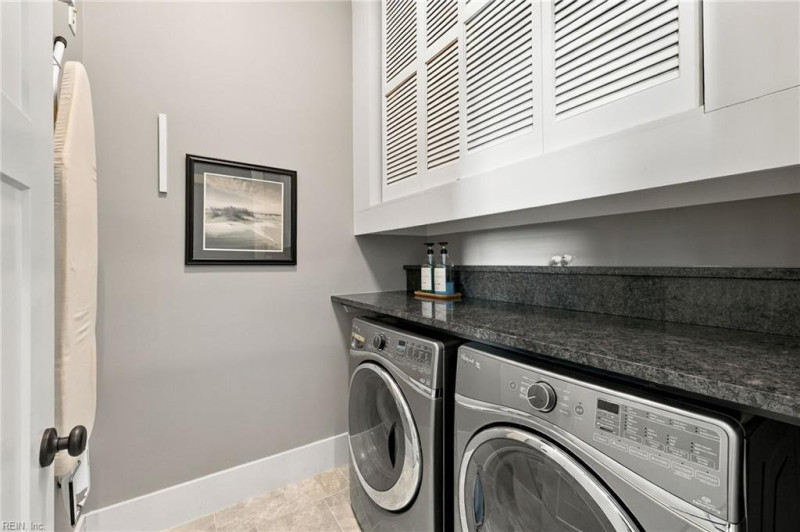 Photo 23 of 42 residential for sale in Norfolk virginia