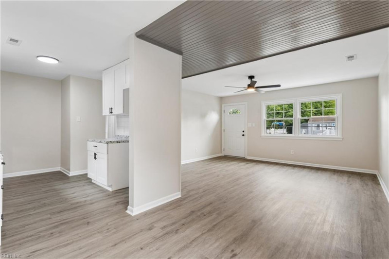 Photo 13 of 45 residential for sale in Newport News virginia