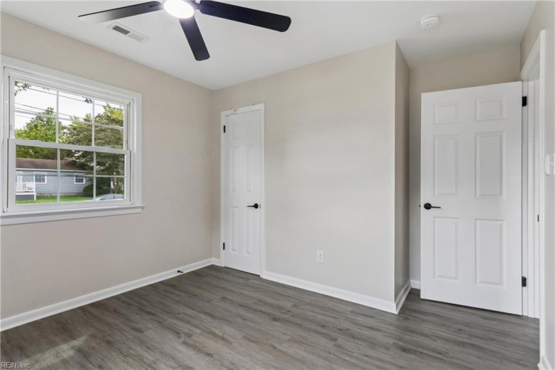Photo 26 of 45 residential for sale in Newport News virginia