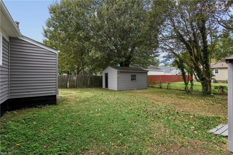 Photo 37 of 45 residential for sale in Newport News virginia