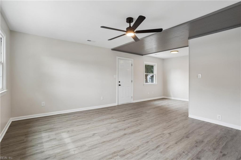 Photo 5 of 45 residential for sale in Newport News virginia