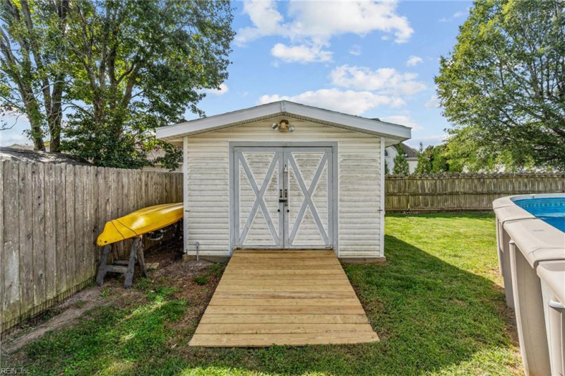 Photo 39 of 50 residential for sale in Chesapeake virginia Photo 39 of 50 residential for sale in Chesapeake virginia