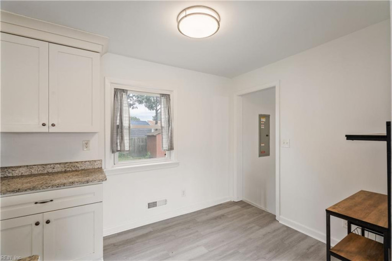 Photo 16 of 30 residential for sale in Norfolk virginia