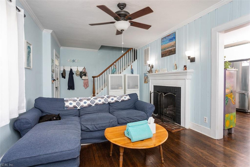 Photo 12 of 40 residential for sale in Norfolk virginia