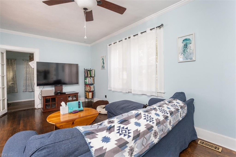 Photo 15 of 40 residential for sale in Norfolk virginia