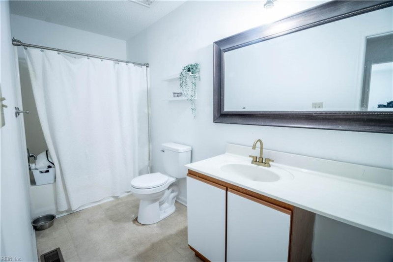 Photo 19 of 21 residential for sale in Newport News virginia