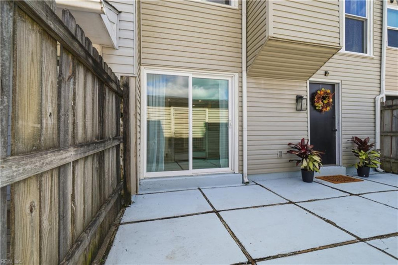 Photo 21 of 29 residential for sale in Virginia Beach virginia