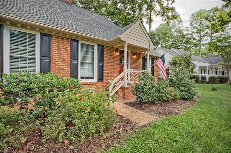 Photo 1 of 46 residential for sale in James City County virginia