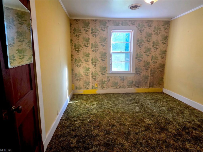 Photo 12 of 20 residential for sale in James City County virginia
