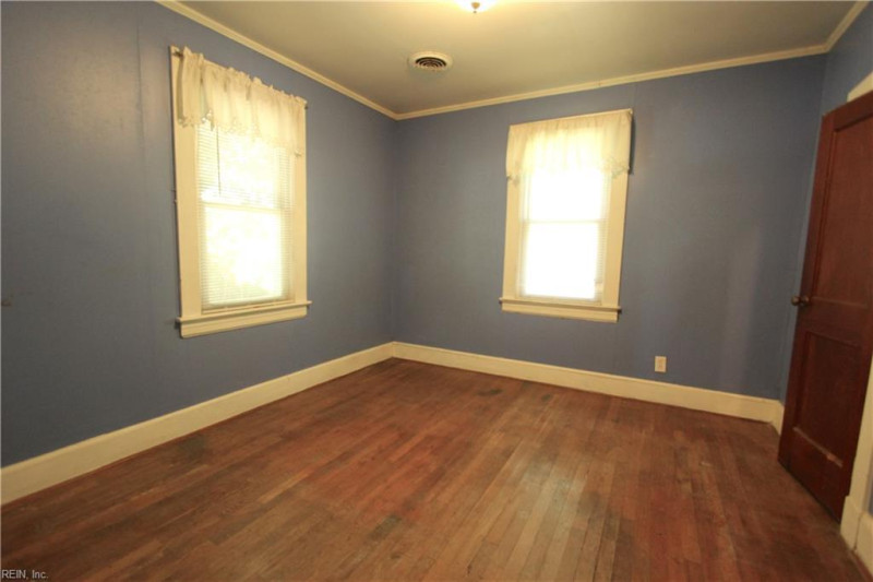 Photo 13 of 20 residential for sale in James City County virginia