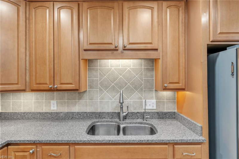 Photo 22 of 50 residential for sale in Chesapeake virginia