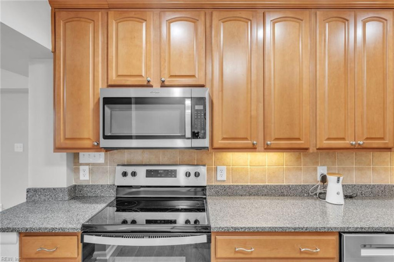 Photo 23 of 50 residential for sale in Chesapeake virginia