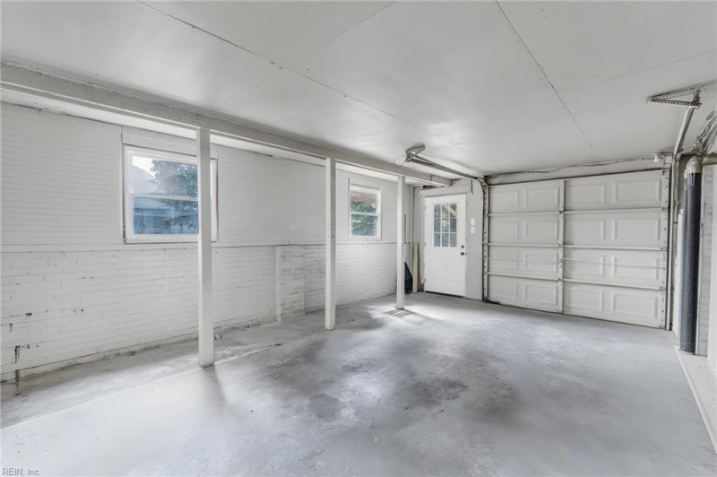 Photo 44 of 50 residential for sale in Chesapeake virginia