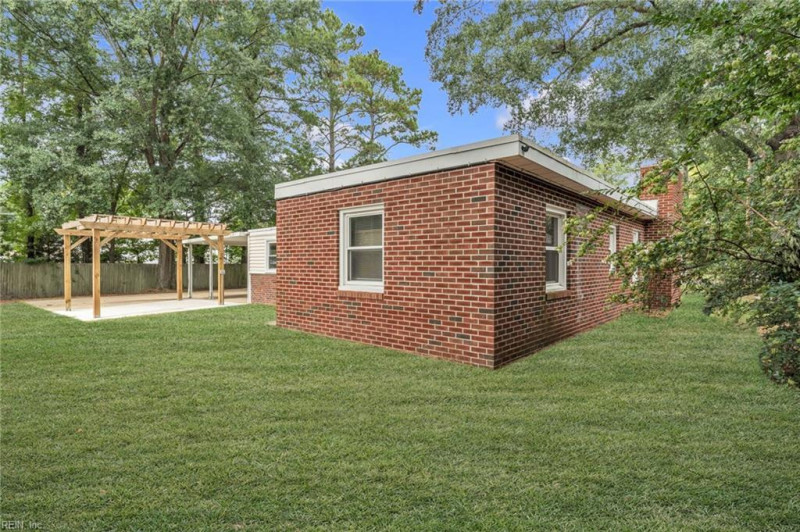 Photo 47 of 50 residential for sale in Chesapeake virginia