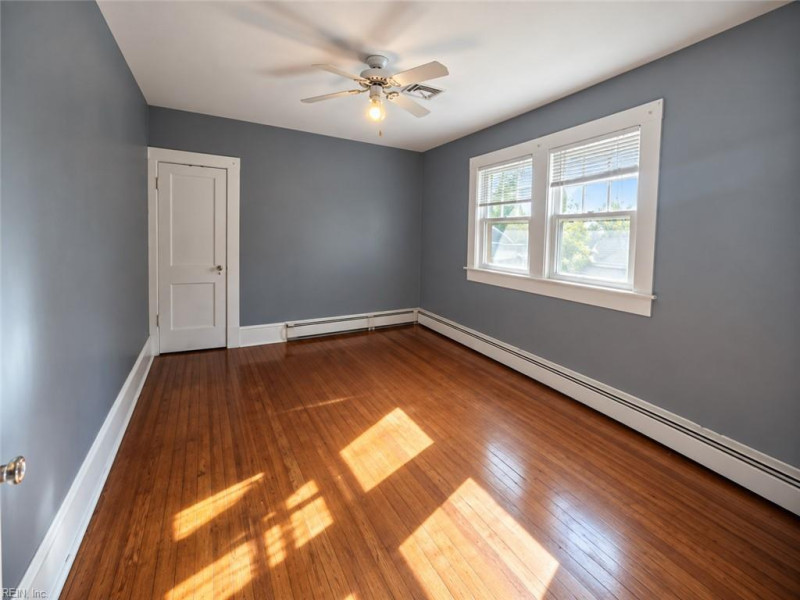 Photo 10 of 21 residential for sale in Northampton County virginia