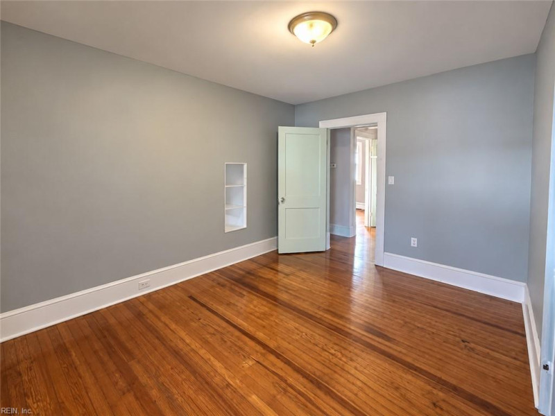 Photo 11 of 21 residential for sale in Northampton County virginia