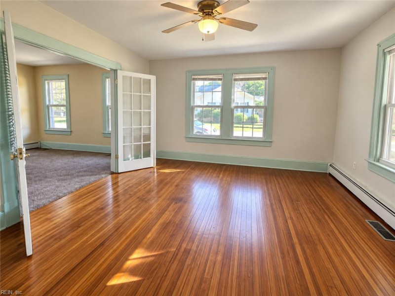 Photo 8 of 21 residential for sale in Northampton County virginia