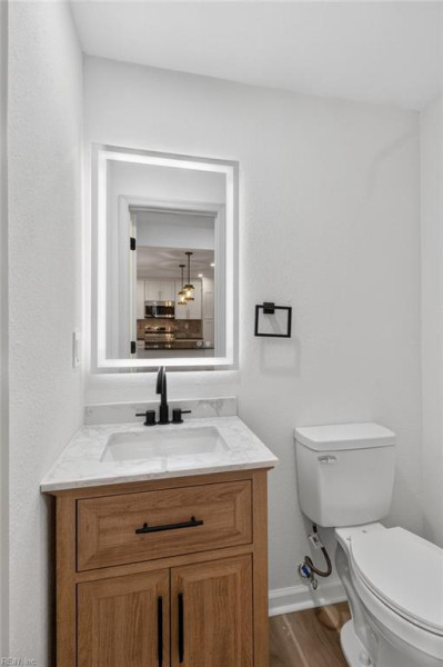 Photo 27 of 36 residential for sale in Portsmouth virginia