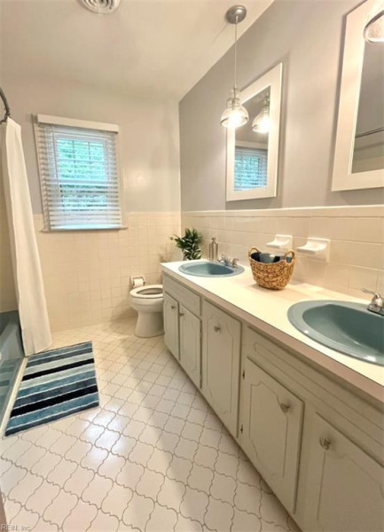 Photo 21 of 29 residential for sale in Virginia Beach virginia Photo 21 of 29 residential for sale in Virginia Beach virginia