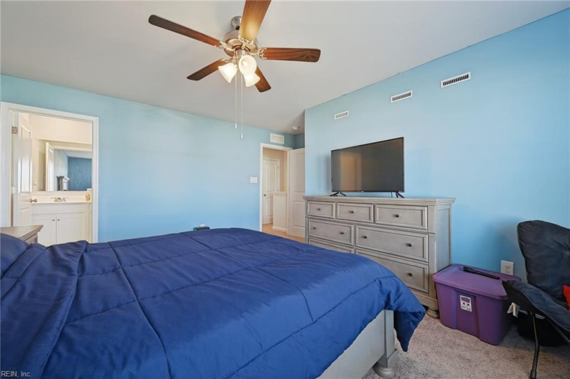 Photo 19 of 31 residential for sale in Newport News virginia