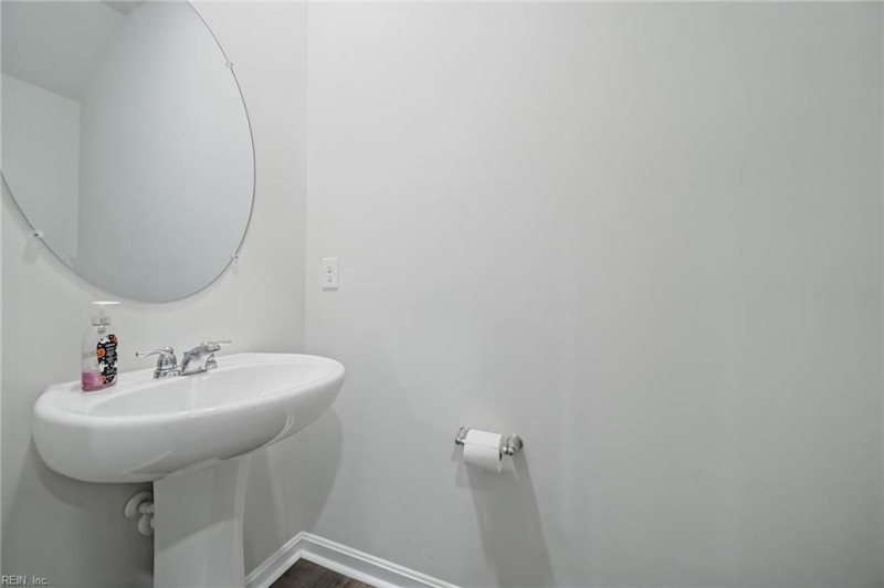 Photo 22 of 31 residential for sale in Newport News virginia